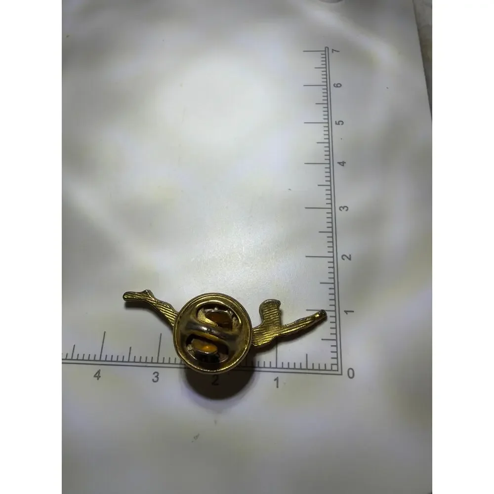 Vintage Gold Tone Swimmer Diver Lapel Pin 3D Swimming Sports Figural Brooch